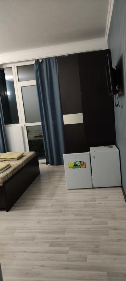 Mira Hotell New Athos Exteriör bild